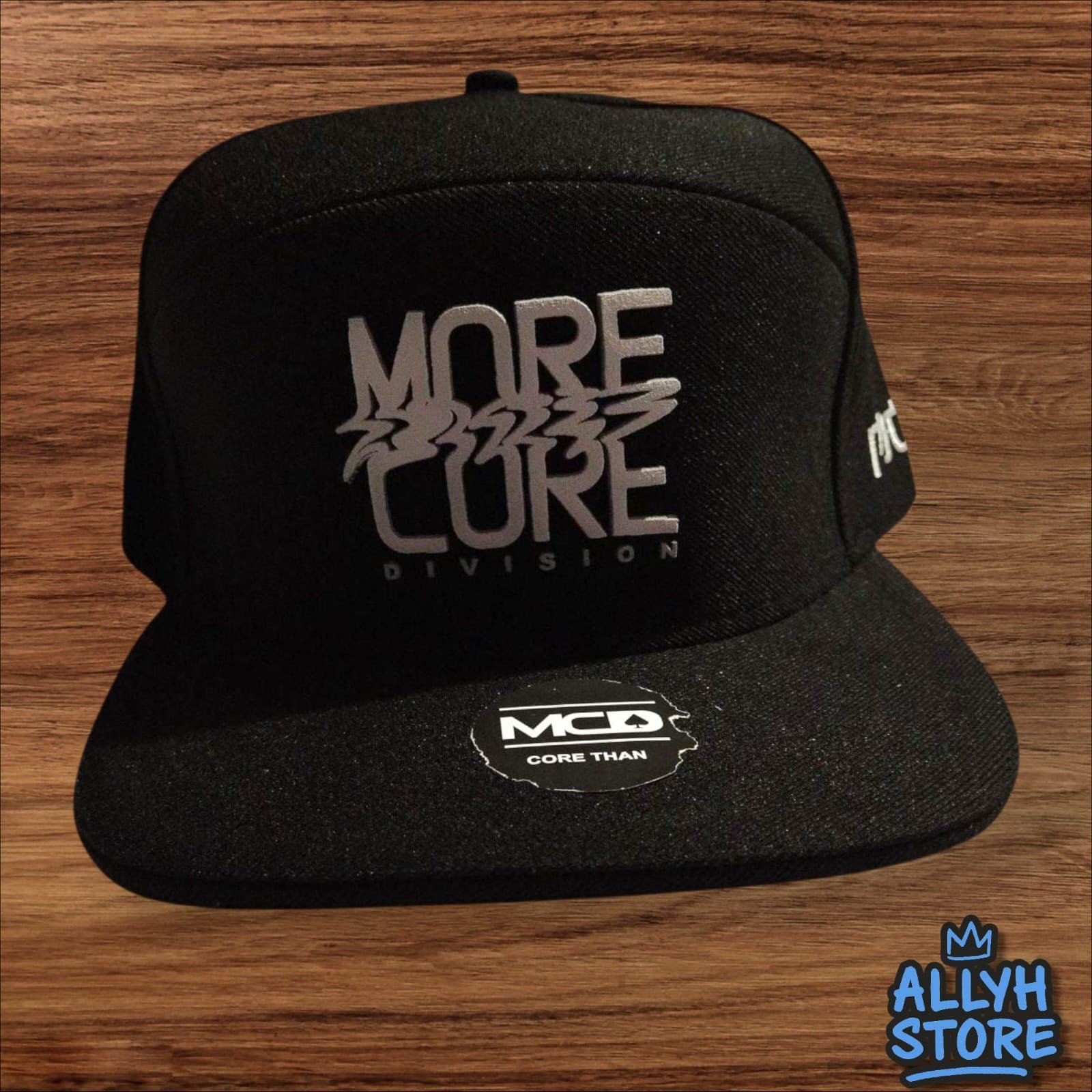 Boné Snapback