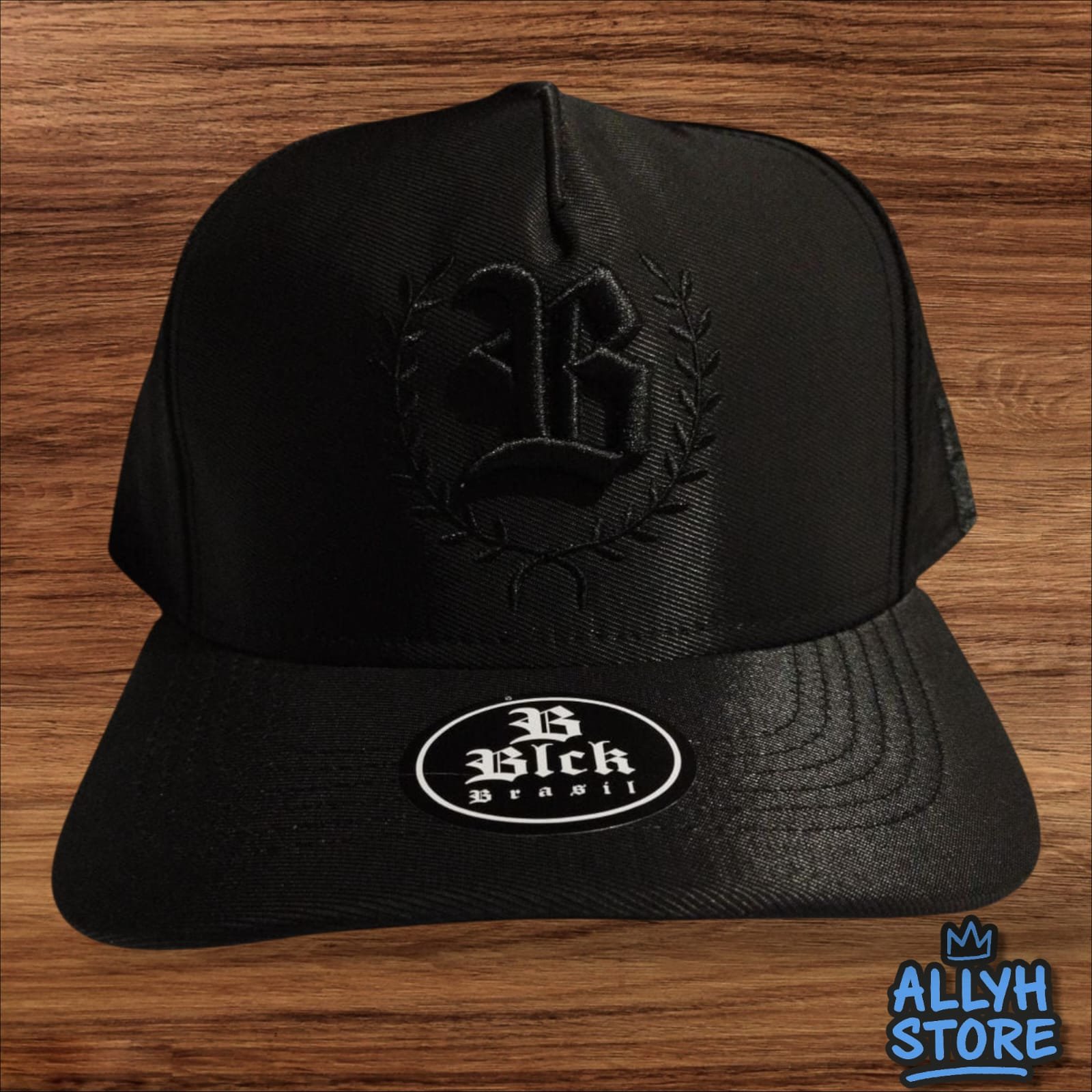 Boné Snapback