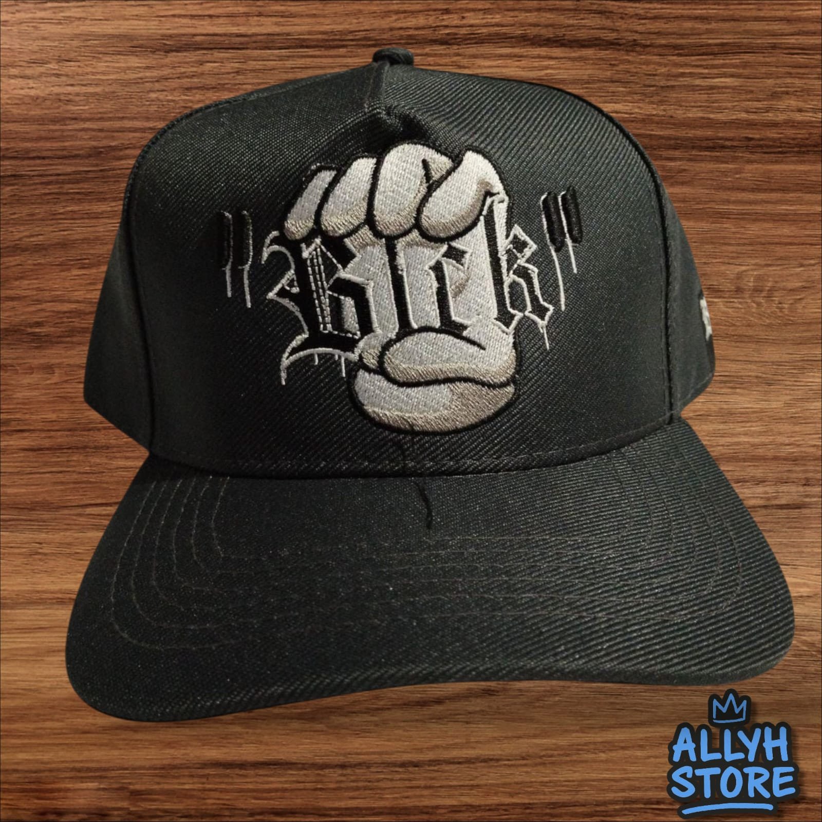 Boné Snapback